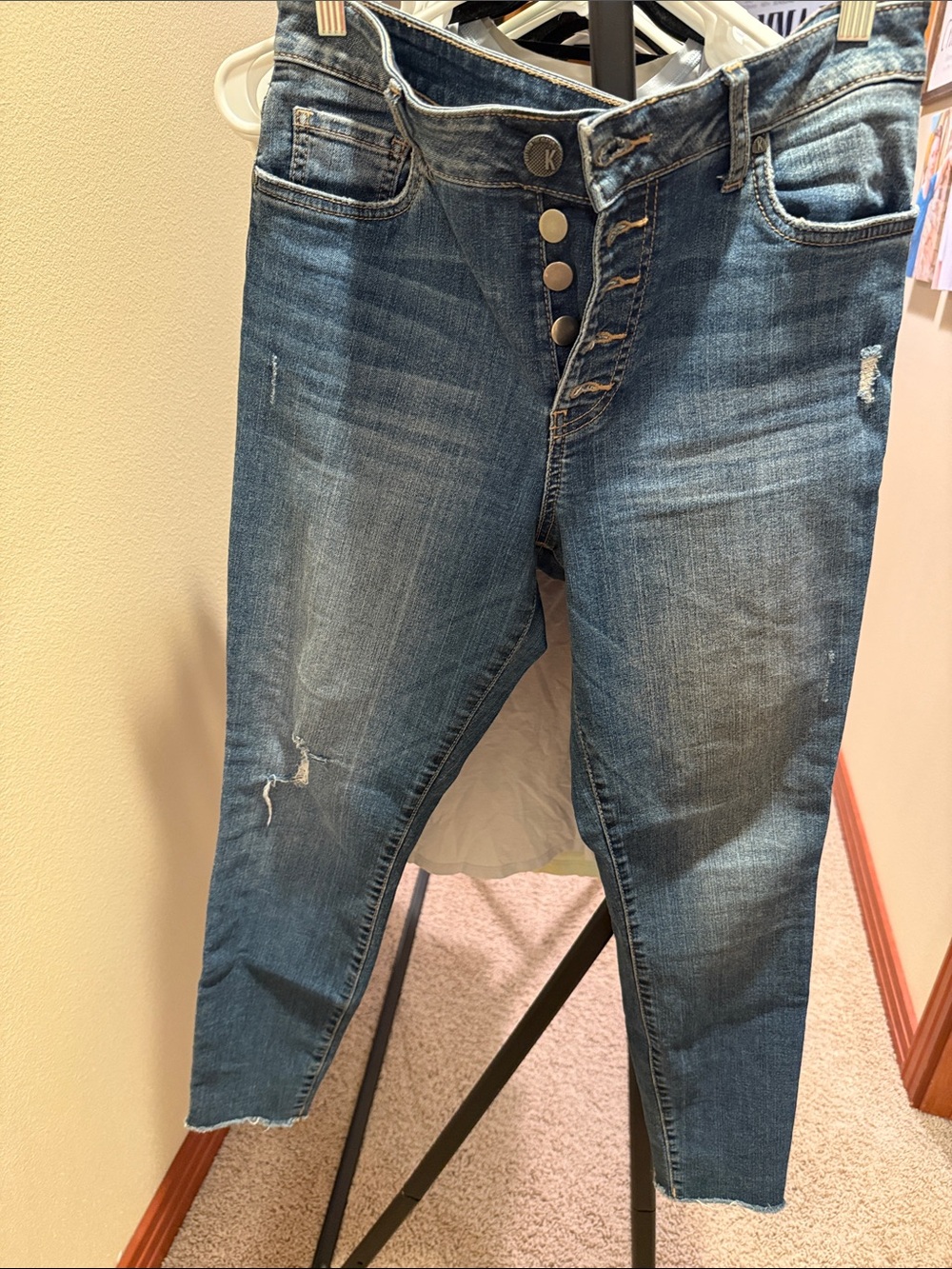 Kut from the Kloth Women’s Skinny Jeans - Medium Blue Wash